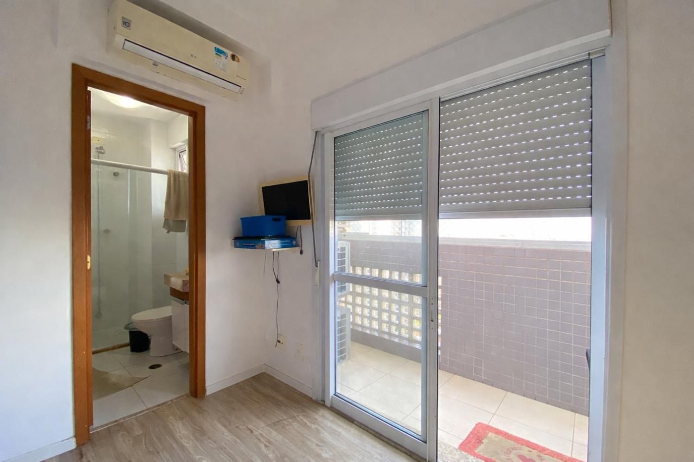 Apartamento com 2 dormitórios à venda, 89 m² por R$ 1.010.000,00 - Gonzaga - Santos/SP