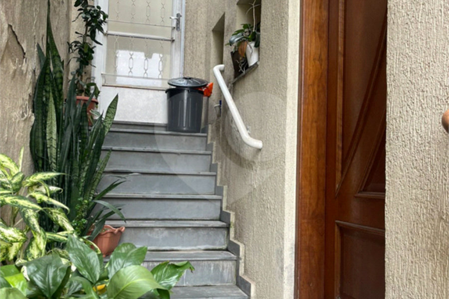 Casa à venda com 3 quartos, sendo 1 suíte, em Vila Leonor, São Paulo, SP