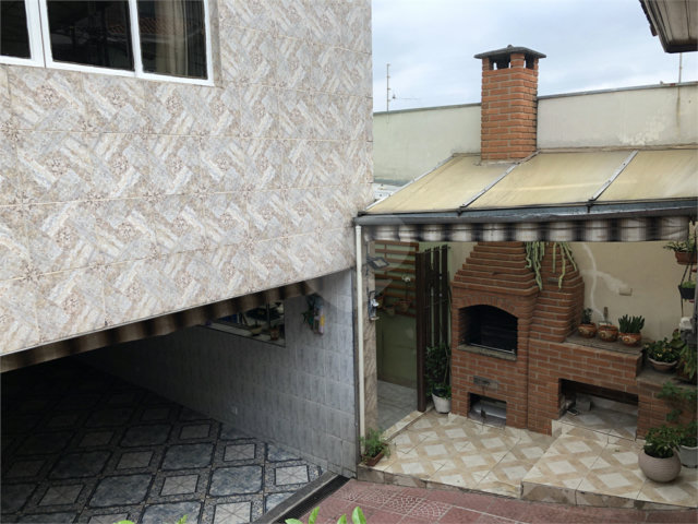 Sobrado à venda com 3 quartos, sendo 1 suíte,  em Vila Gustavo, São Paulo, SP