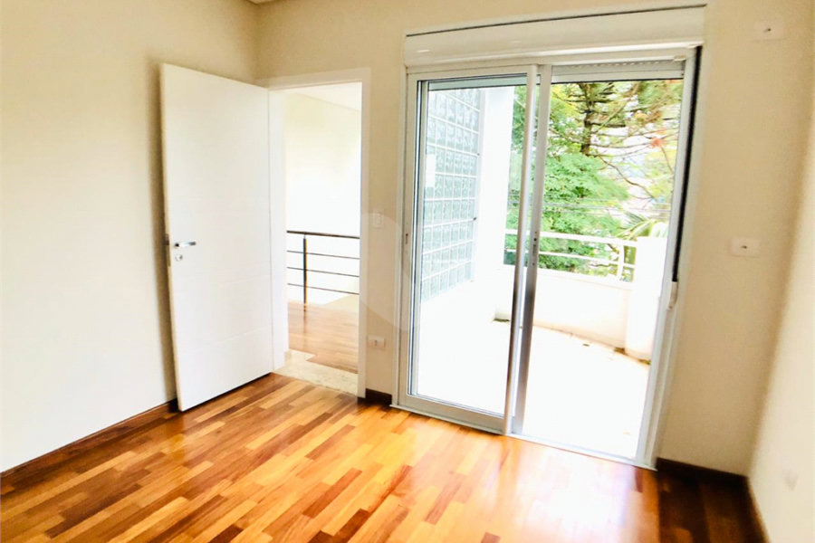 Casa à venda com 3 suítes em Tremembé, São Paulo, SP