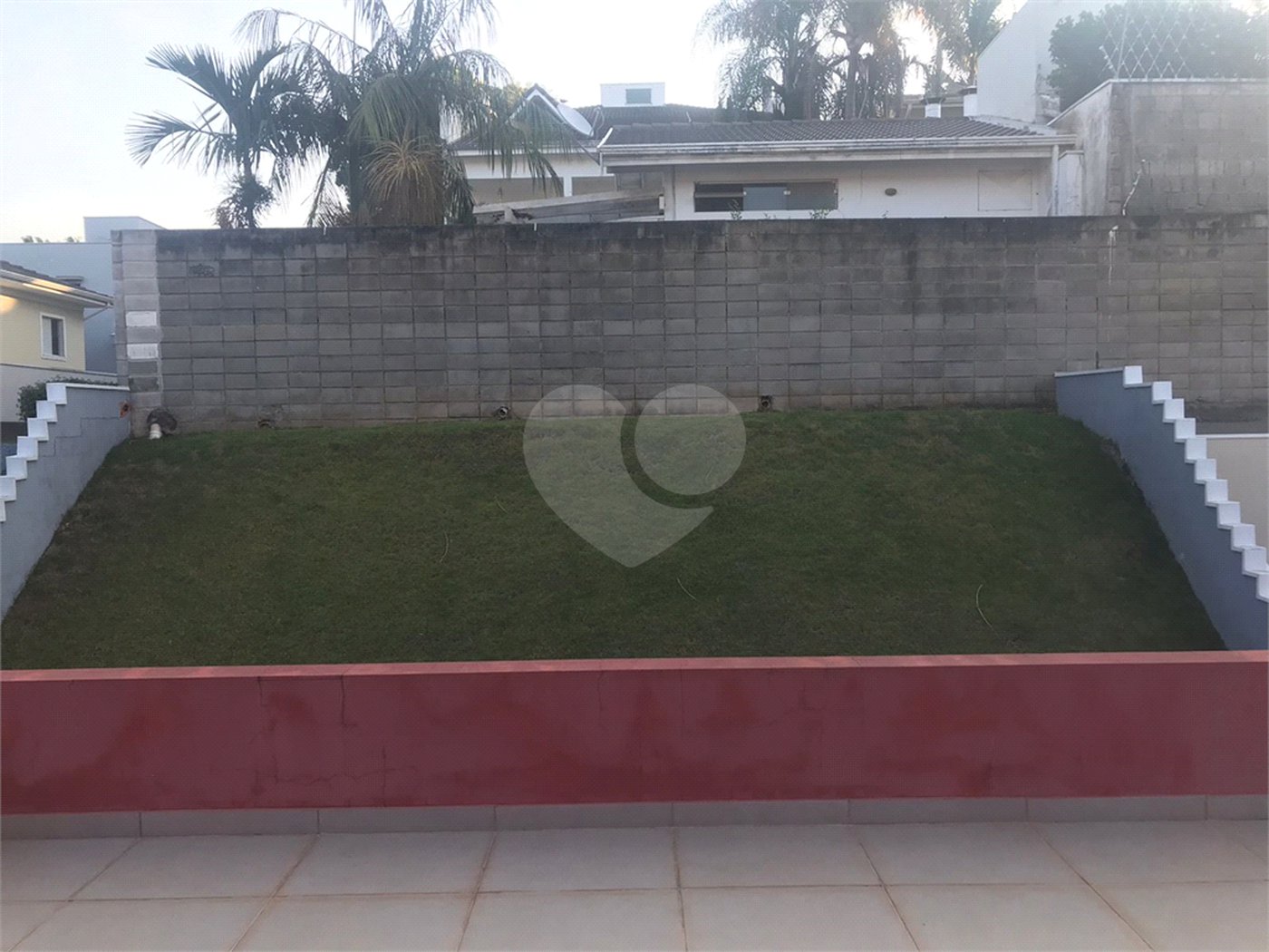 Casa à venda com 3 quartos, sendo 2 suítes,  no condomínio Morada do Bosque, Vinhedo - SP