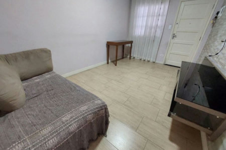 Apartamento Residencial à venda, Guilhermina, Praia Grande - AP1553.
