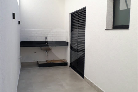 Casa à venda com 3 quartos, sendo 1 suíte,  em Villa Di Cesar, Mogi das Cruzes, SP