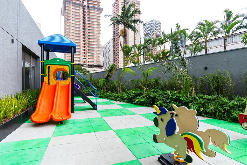 Apartamento à venda com 3 suítes em Jardim das Acácias, São Paulo, SP