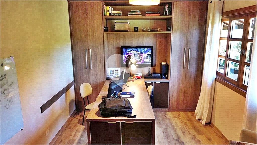 Casa à venda com 3 quartos no condomínio Alpes da Cantareira, Mairiporã - SP