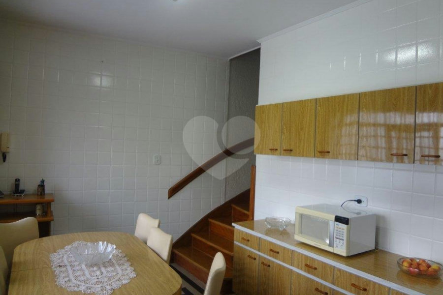 Sobrado à venda com 3 quartos em Santana, São Paulo, SP