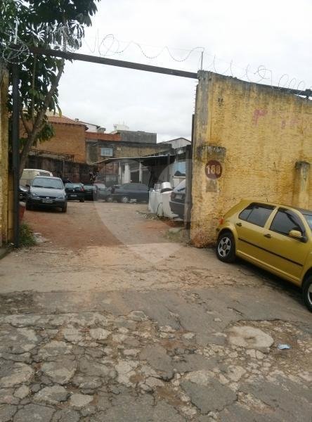 Prédio à venda em Parada Inglesa, São Paulo, SP