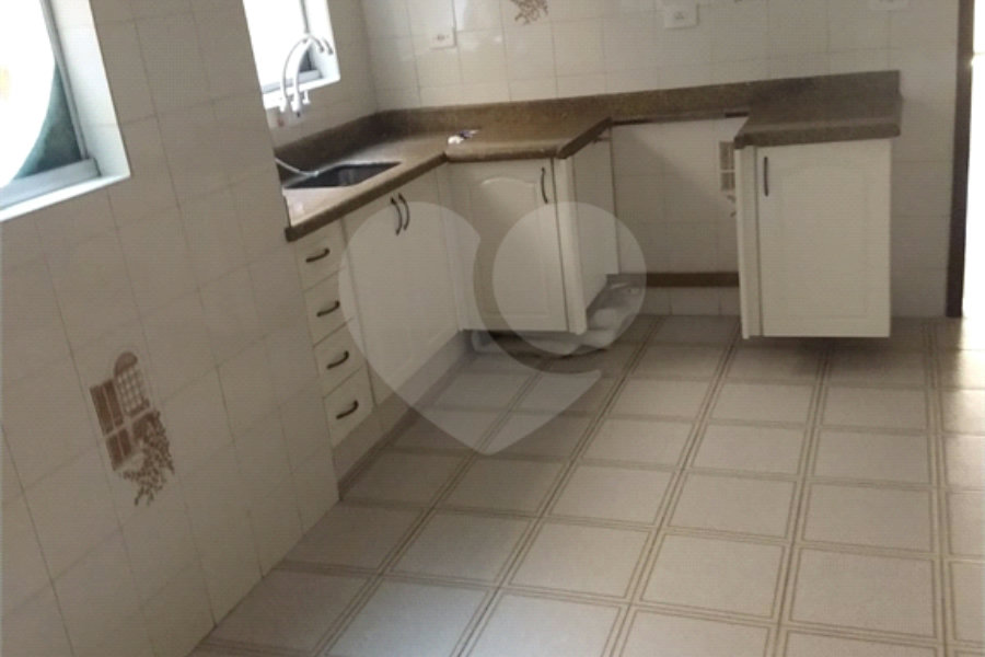 Sobrado à venda com 3 quartos, sendo 1 suíte, em Tucuruvi, São Paulo, SP