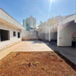 Casa para alugar com 5 quartos, sendo 2 suítes, no Centro, Suzano, SP
