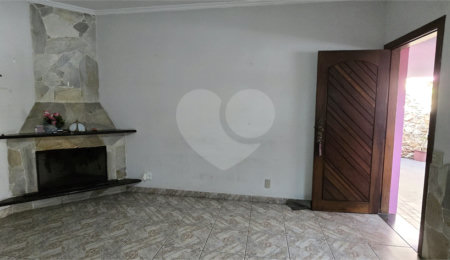 Casa à venda com 3 quartos, sendo 1 suíte,  em Lar São Paulo, São Paulo, SP