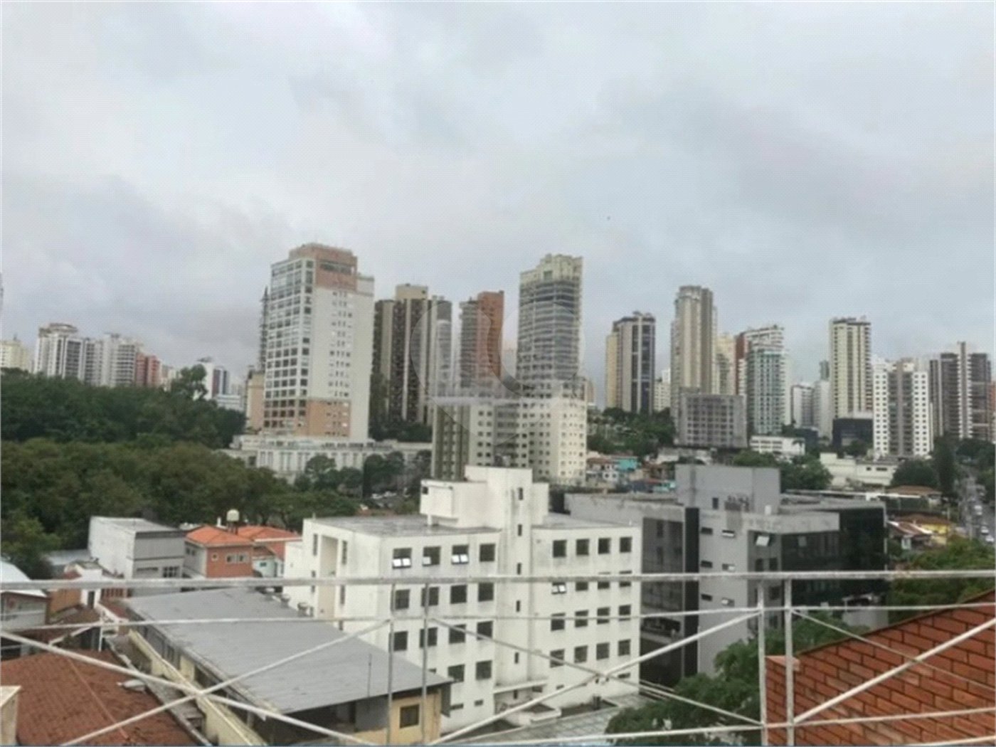 Sobrado à venda com 4 suítes em Jardim do Colégio (zona Norte), São Paulo, SP