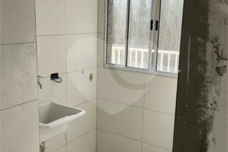 Apartamento à venda com 2 quartos em Sítio dos Fernandes, Arujá, SP