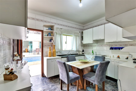 Casa para alugar com 3 quartos, sendo 2 suítes,  em Jardim Petrópolis, São Paulo, SP