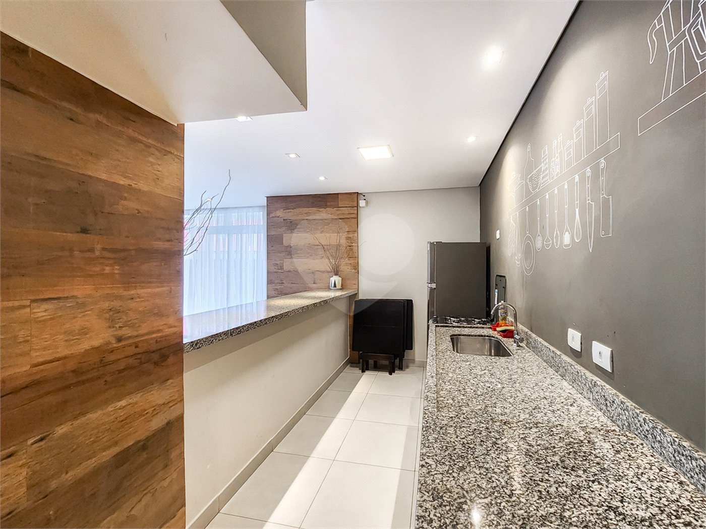 Apartamento à venda com 2 quartos, sendo 1 suíte, em Saúde, São Paulo, SP
