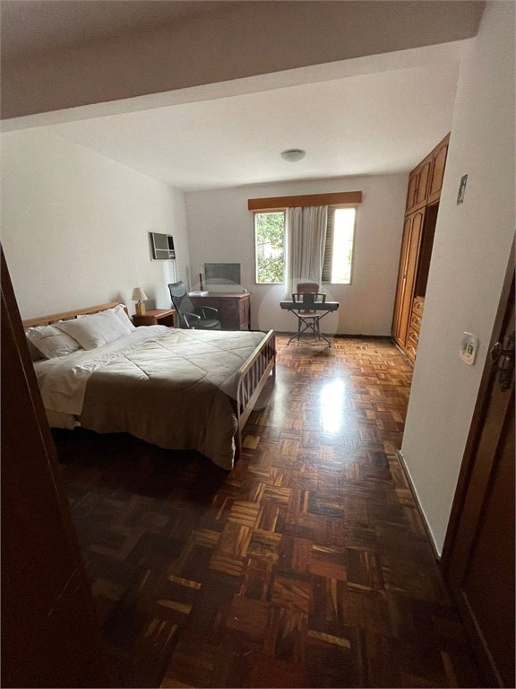 Apartamento à venda com 3 quartos, sendo 1 suíte, em Higienópolis, São Paulo, SP