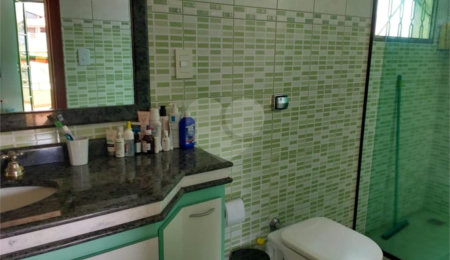 Casa à venda com 3 suítes no Centro, Bom Jesus dos Perdões, SP