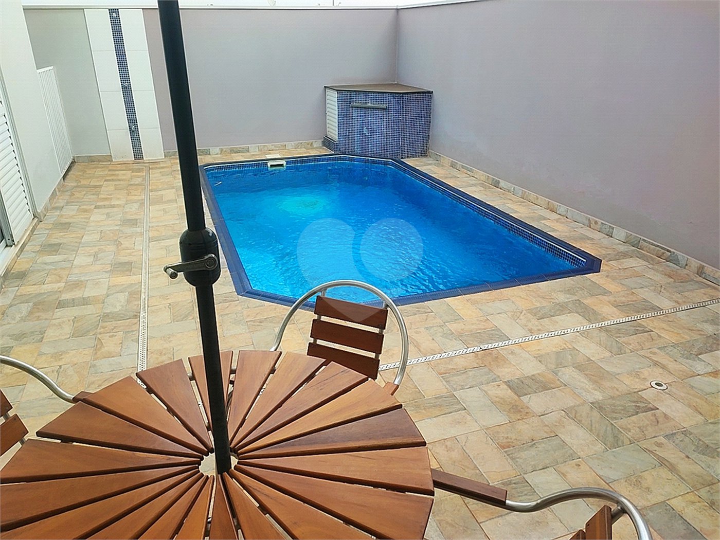 Casa à venda com 3 suítes em Jardim dos Flamboyants, Araraquara, SP