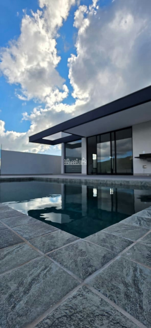 Casa, 3 quartos, 220 m² - Foto 3