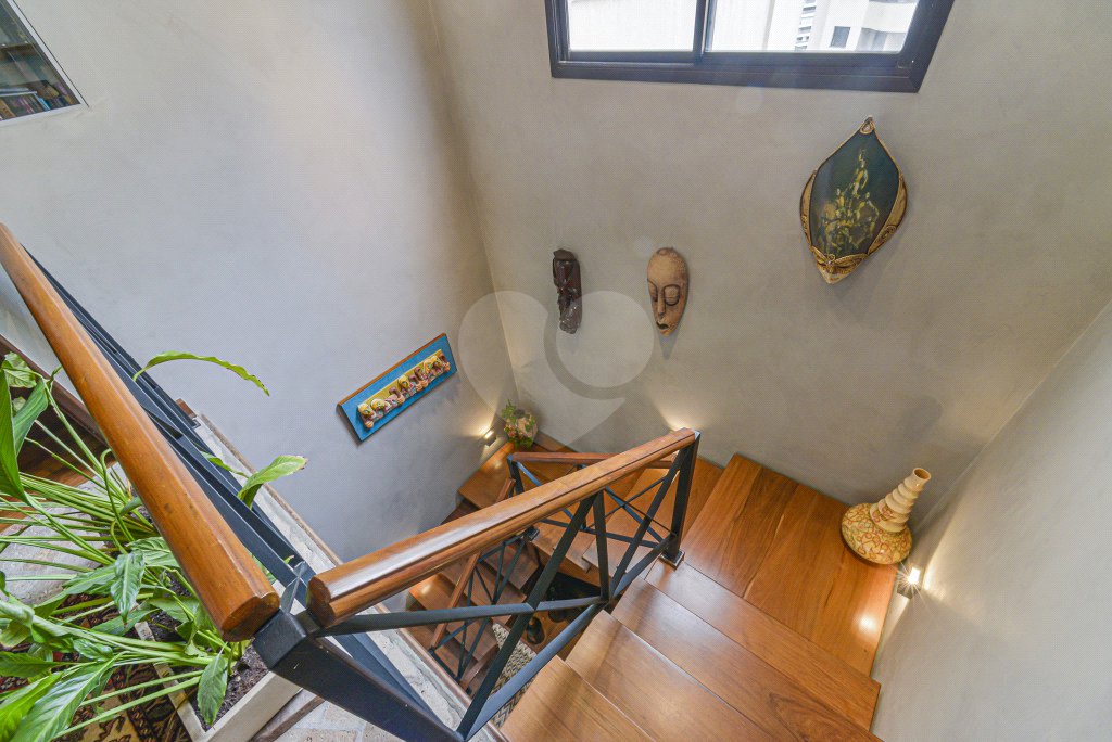 Duplex à venda com 4 quartos, sendo 2 suítes, em Vila Suzana, São Paulo, SP