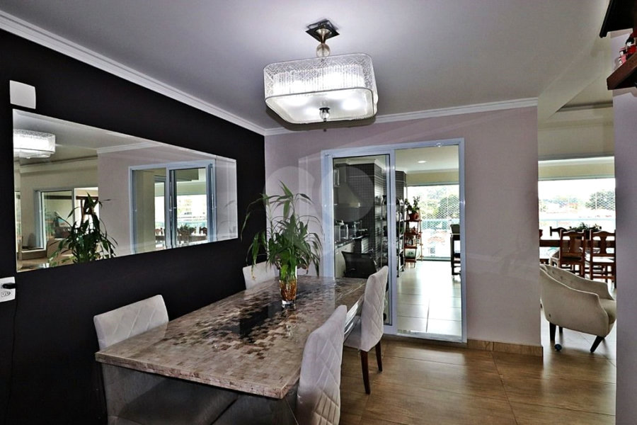 Apartamento à venda com 3 suítes em Santa Teresinha, São Paulo, SP