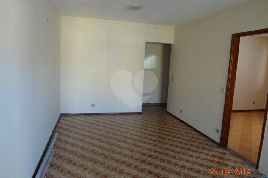 Casa Térrea à venda com 3 quartos, sendo 1 suíte, em Vila Nova Mazzei, São Paulo, SP