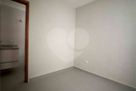 Casa à venda com 2 suítes no condomínio Maracujas, São Paulo - SP