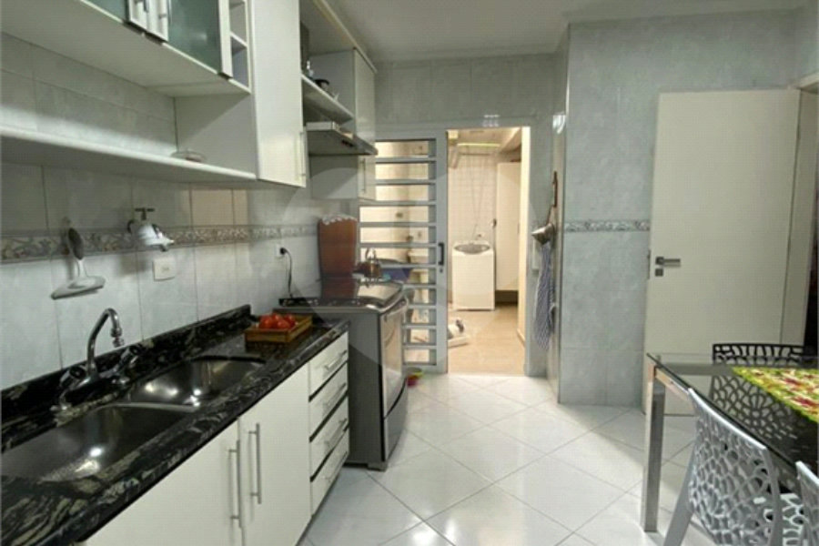 Sobrado à venda com 3 quartos, sendo 1 suíte, em Horto Florestal, São Paulo, SP