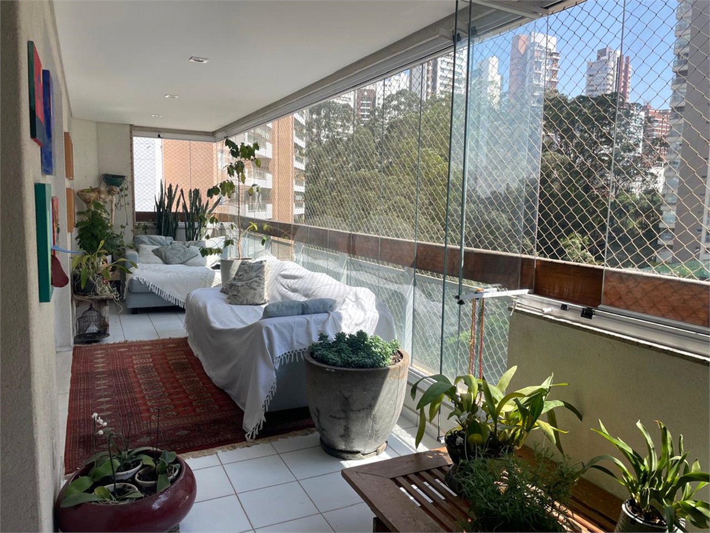 Apartamento à venda com 3 suítes em Vila Andrade, São Paulo, SP