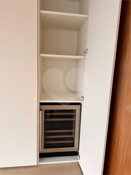 Apartamento para alugar com 4 quartos, sendo 3 suítes, em Pinheiros, São Paulo, SP