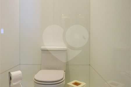 Apartamento à venda com 3 suítes em Cidade Monções, São Paulo, SP