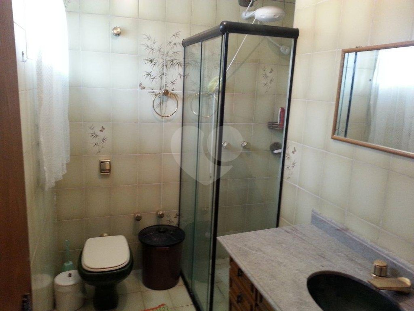 Sobrado à venda com 3 quartos, sendo 1 suíte, em Vila Galvão, Guarulhos, SP