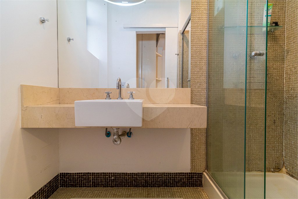 Apartamento à venda com 2 suítes em Moema, São Paulo, SP