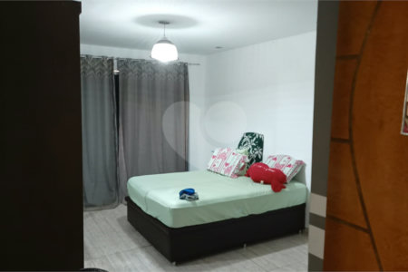 Casa à venda com 3 quartos, sendo 1 suíte, em Campo Grande, Rio de Janeiro, RJ