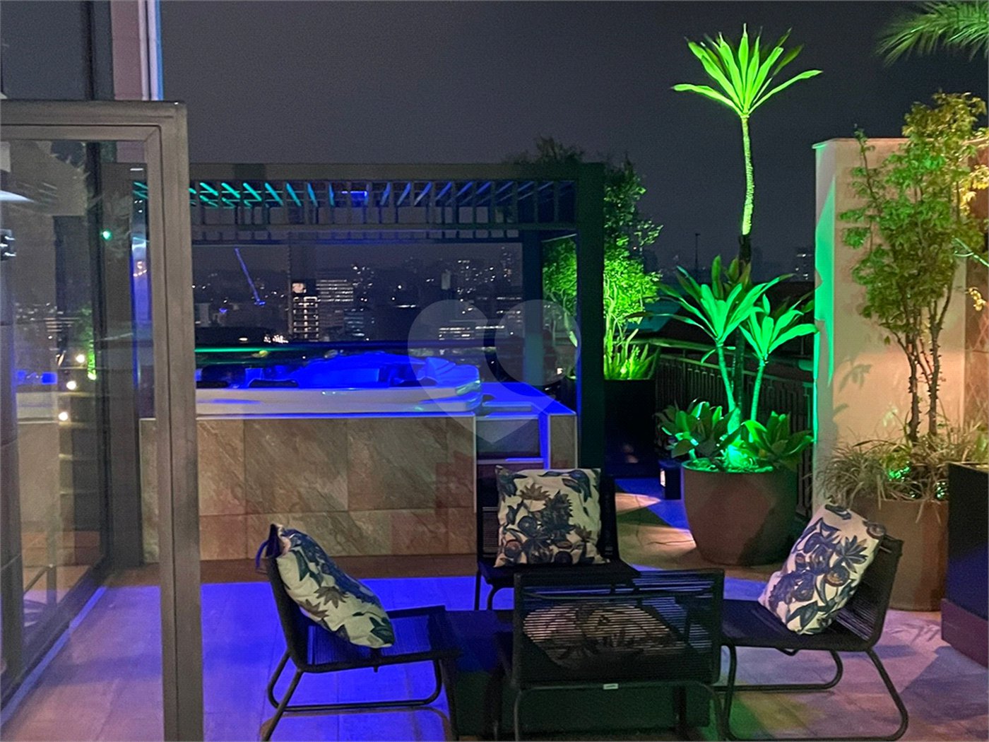 Cobertura à venda com 3 suítes em Jardim Vitória Régia, São Paulo, SP