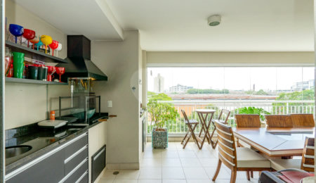 Apartamento à venda com 3 suítes em Santo Amaro, São Paulo, SP