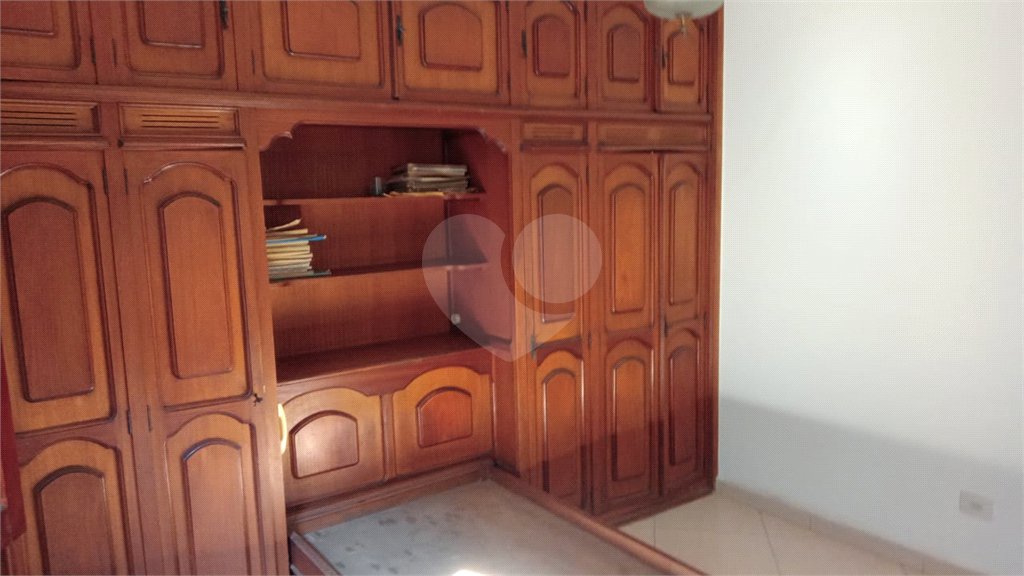 Sobrado à venda com 4 quartos, sendo 1 suíte, em Vila Rosália, Guarulhos, SP