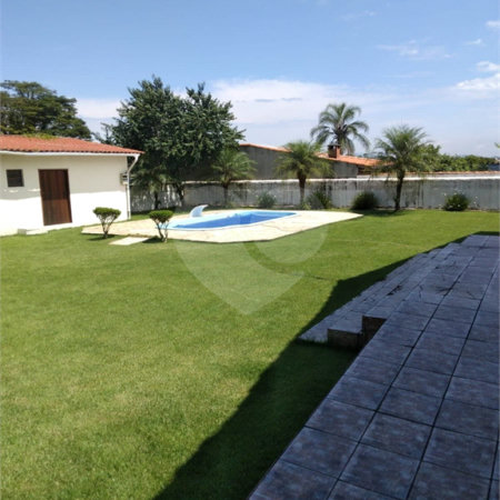 Casa à venda com 4 quartos, sendo 3 suítes,  em Vila Áurea, Poá, SP