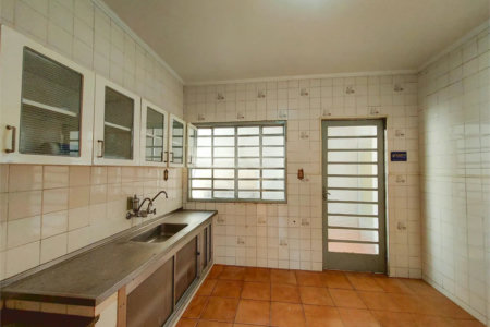 Casa à venda ou para alugar com 6 quartos, sendo 2 suítes, em Jardim Itália, Itapetininga, SP