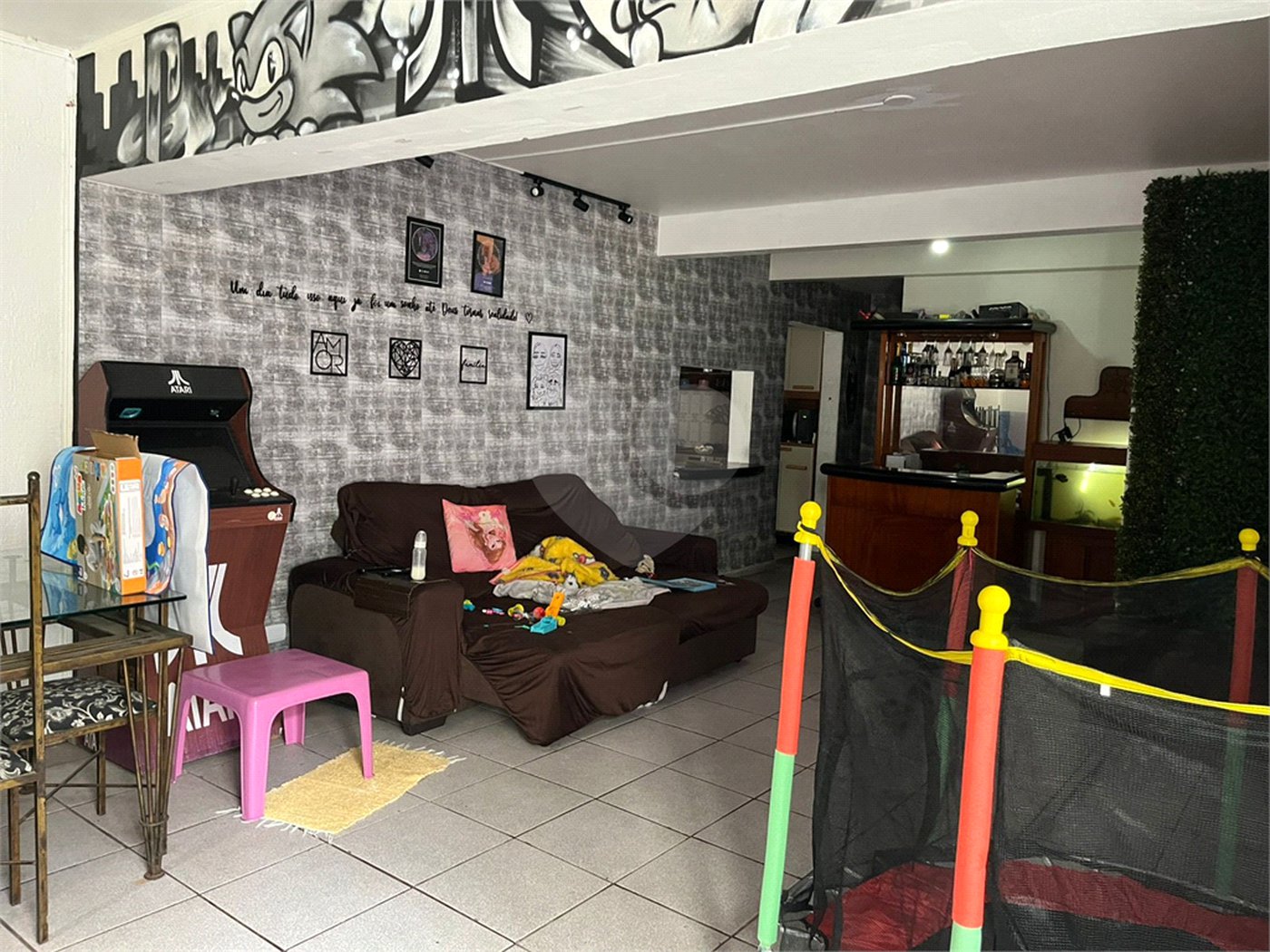 Sobrado à venda com 4 quartos, sendo 1 suíte, em Parada Inglesa, São Paulo, SP
