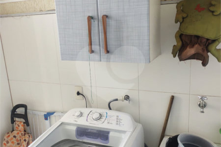 Sobrado à venda com 3 quartos, sendo 1 suíte,  em Vila Medeiros, São Paulo, SP