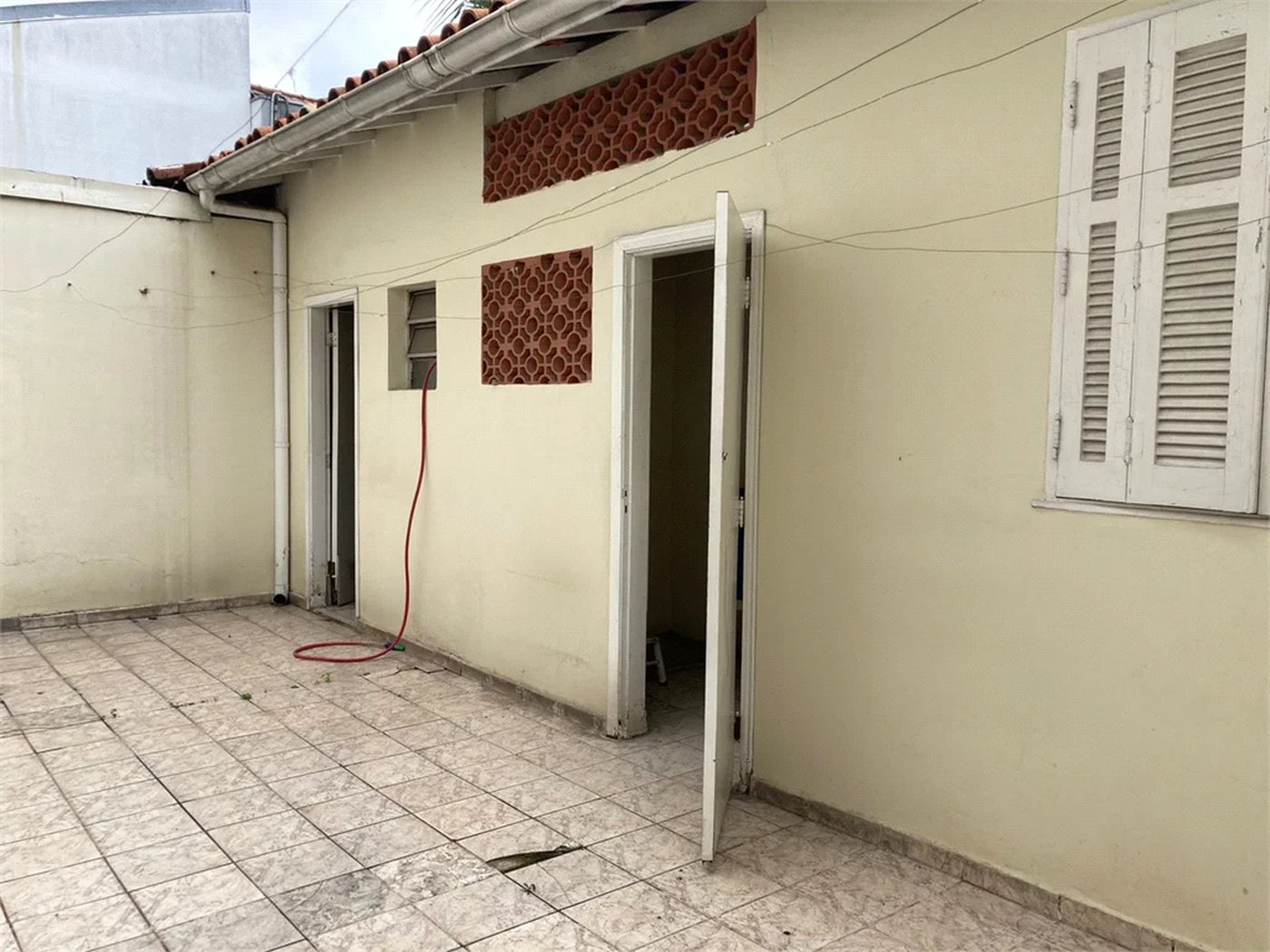 Casa de Vila à venda com 3 quartos, sendo 1 suíte,  em Brooklin Paulista, São Paulo, SP