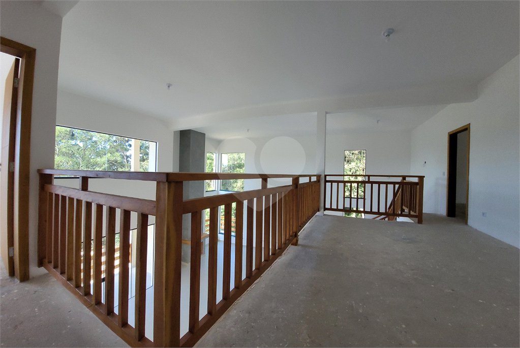 Casa à venda com 4 suítes no condomínio Sausalito, Mairiporã - SP