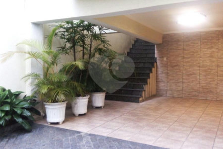 Casa à venda com 3 suítes em Parque Jabaquara, São Paulo, SP