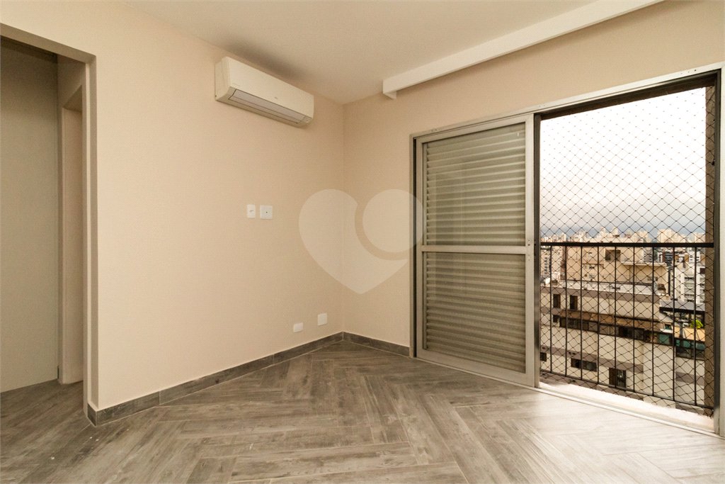 Apartamento à venda com 3 quartos, sendo 1 suíte,  em Indianópolis, São Paulo, SP