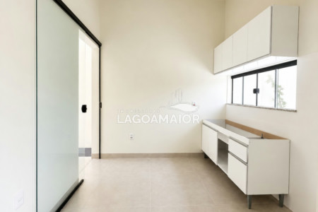 Casa à venda com 2 quartos, sendo 1 suíte, em Vila Nova, Três Lagoas - MS