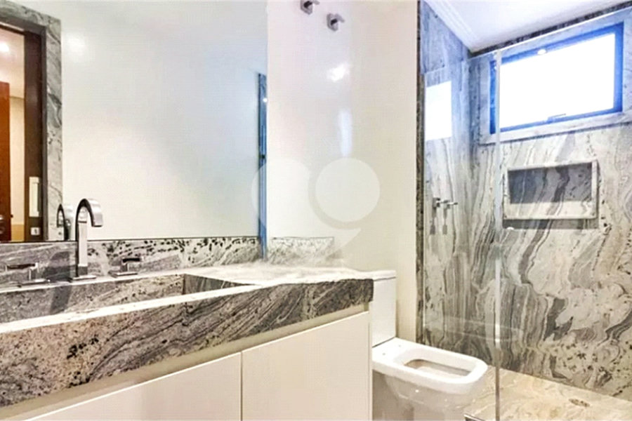 Apartamento à venda com 4 quartos, sendo 3 suítes, em Santana, São Paulo, SP
