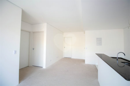 Apartamento à venda com 3 quartos, sendo 1 suíte,  em Jardim Flórida, São Roque, SP
