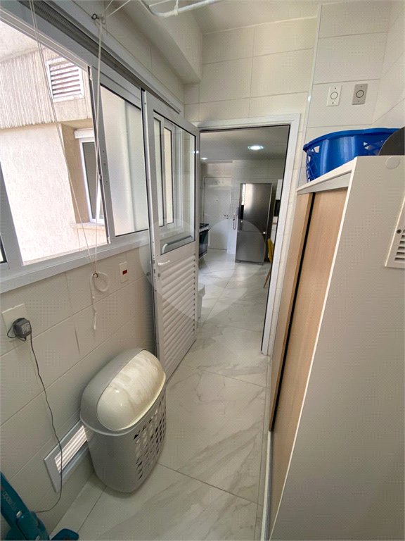 Apartamento à venda com 3 suítes em Lapa, São Paulo, SP