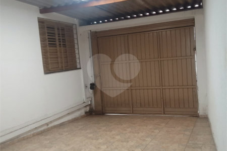 Casa à venda com 3 quartos, sendo 1 suíte, no Centro, Mogi das Cruzes, SP