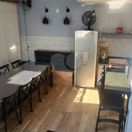 Casa à venda com 3 quartos, sendo 1 suíte, no condomínio Vilagio Vista Real, Paulínia - SP